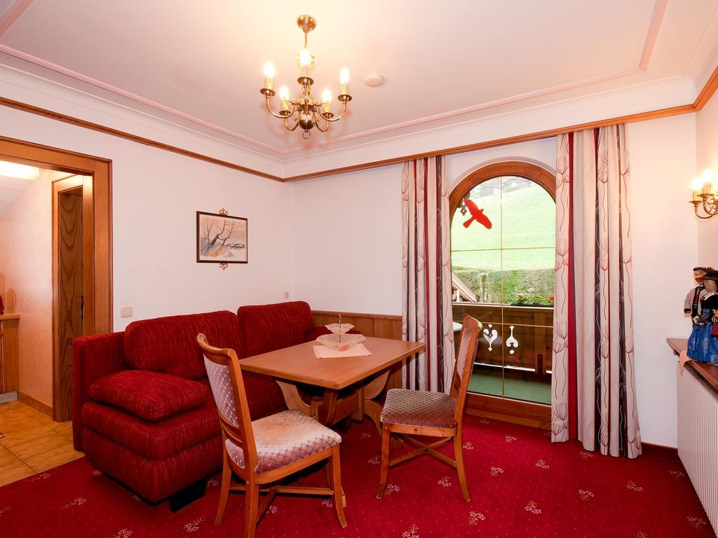 Adlerhorst , Gstan 31 Apartment Финкенберг Стая снимка