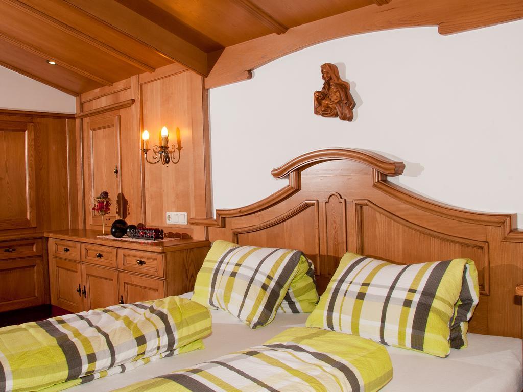 Adlerhorst , Gstan 31 Apartment Финкенберг Стая снимка