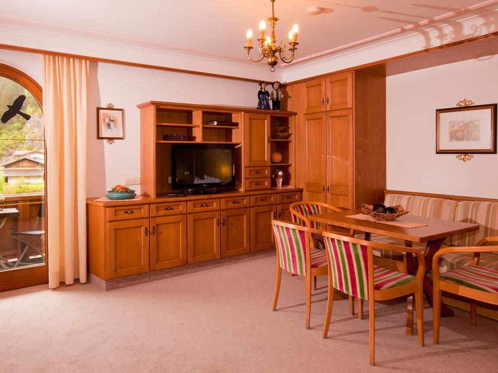 Adlerhorst , Gstan 31 Apartment Финкенберг Стая снимка